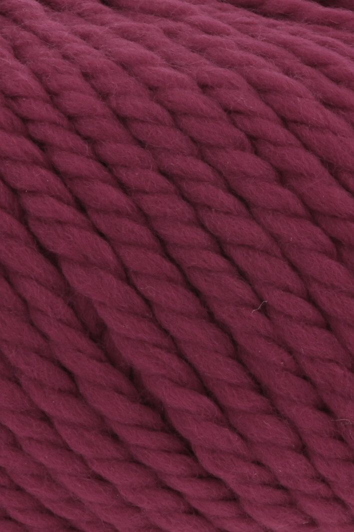 WOOLADDICTS FIRE 0062 DUNKELROT 100GR