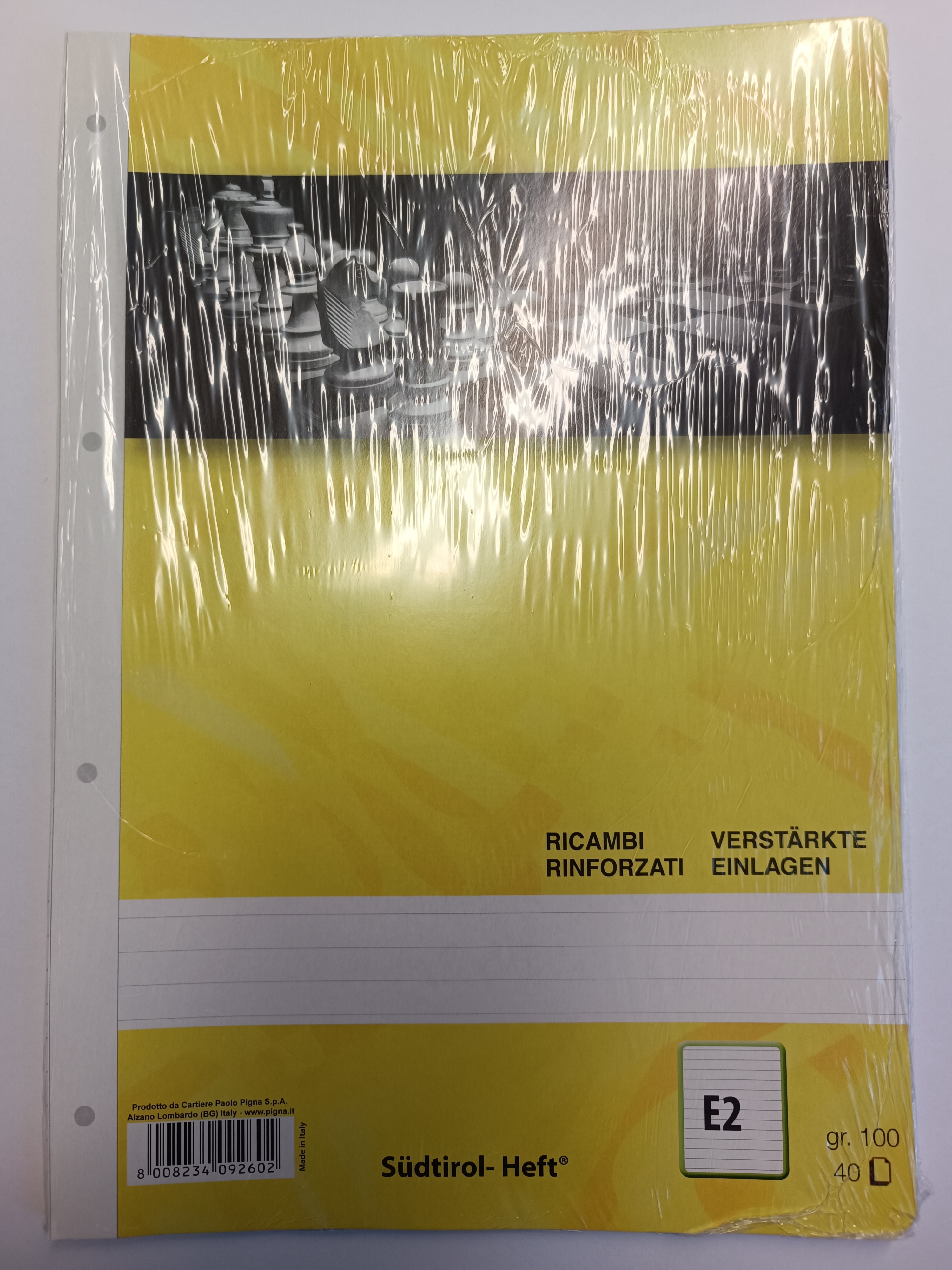 EINLAGEBLÄTTER A4 , LINIERT, MIT VERSTÄRKTER LOCHLEISTE, E2, 90GR. 