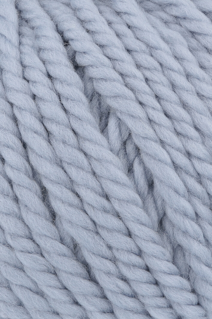 WOOLADDICTS FIRE 0021 HELLBLAU 100GR