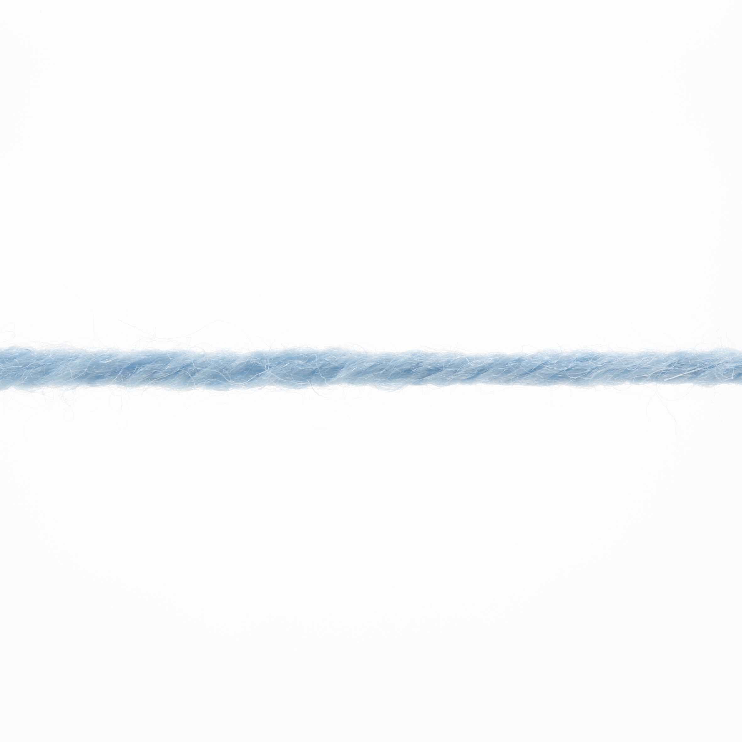 LANG CASHMERINO 50GR 021 HELLBLAU LANG CASHMERINO 50GR 021 HELLBLAU